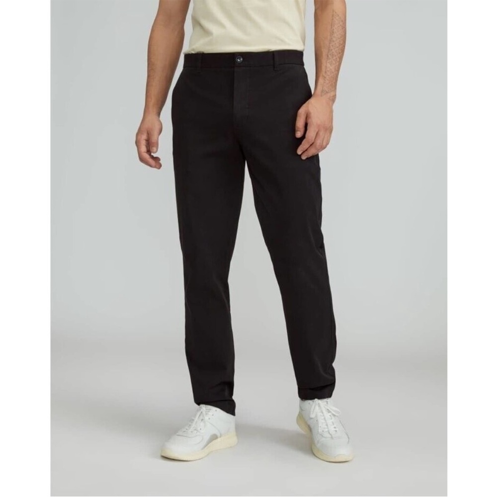 NEW WITH TAGS  Everlane‎ Black The Performance Chino Uniform Athletic 29 x 32